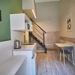 Z40 - Hostaid Apartament *